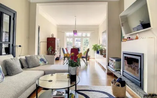 Maison à louer 3 chambres 183 m², 2000 €