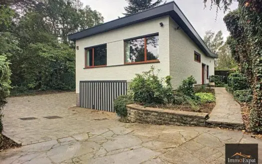 Maison à louer 4 chambres 200 m², 1500 €