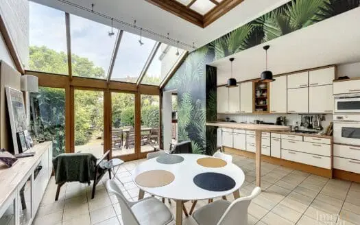Maison à louer 4 chambres 200 m², 1850 €