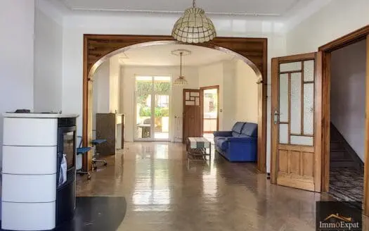 Maison à vendre  4 chambres 250 m², 637000 €