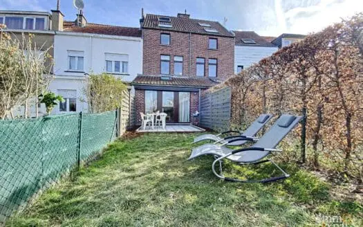 House for rent 4 bedrooms 124 m², 2200 €