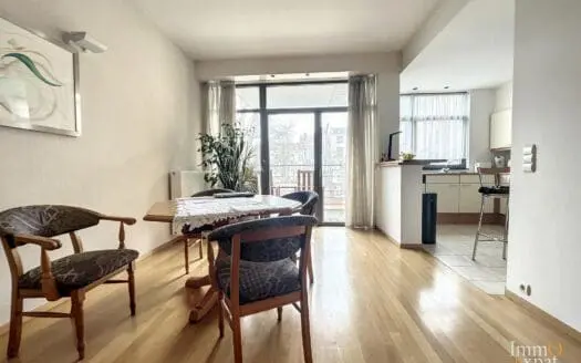 Flat for sale  2 bedrooms 89 m², 350000 €