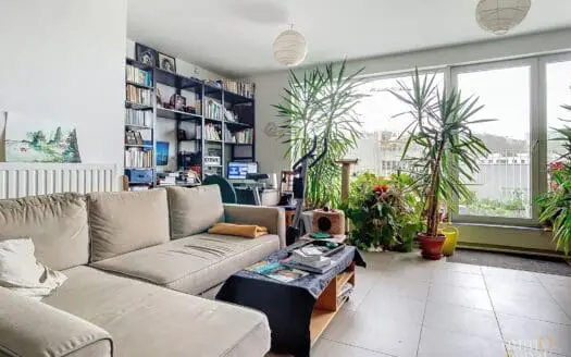 Flat for sale 2 bedrooms 92 m², 287500 €