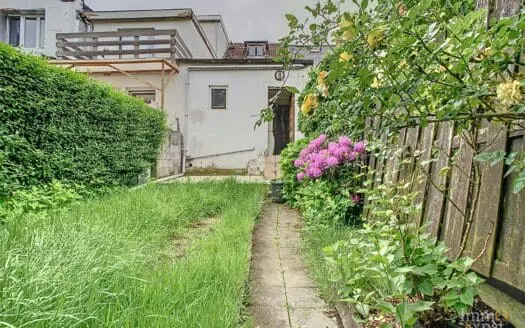 House for sale  3 bedrooms 88 m², 270000 €