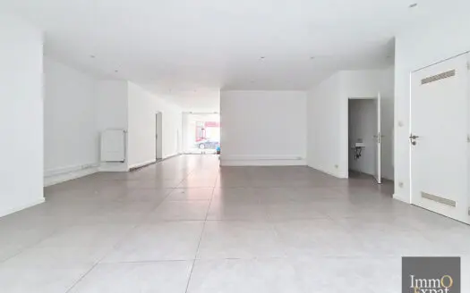Commerce à louer 93 m², 1600 €