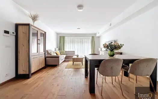 Appartement à vendre 2 chambres 100 m², 369000 €