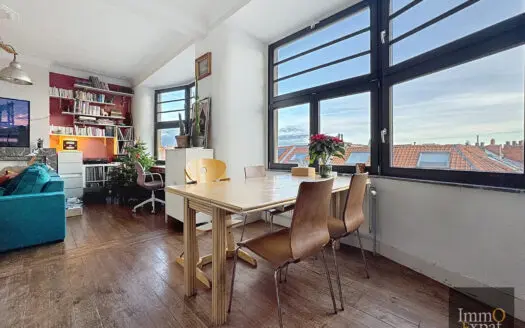 Flat for sale  2 bedrooms 122 m², 449000 €