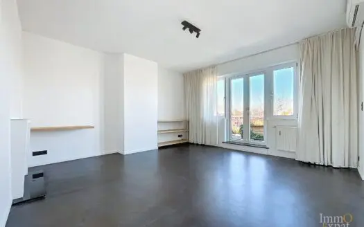 Appartement à louer 1 chambre 80 m², 1150 €
