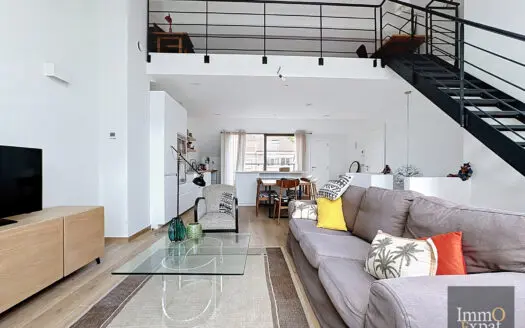 Flat for rent  2 bedrooms 115 m², 2600 €