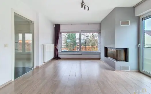 Appartement à louer  3 chambres 125 m², 1450 €