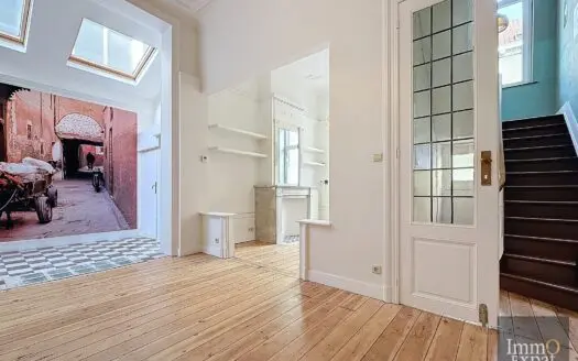 Maison à louer  4 chambres 170 m², 2250 €