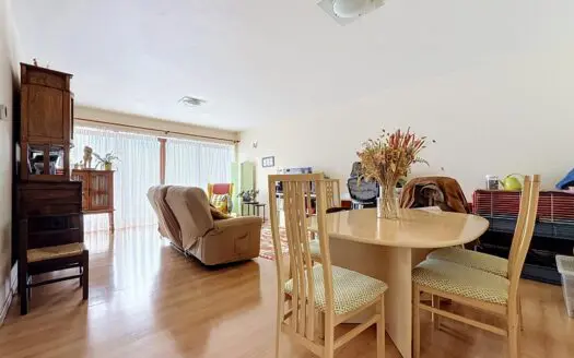 Flat for rent 2 bedrooms 90 m², 1500 €