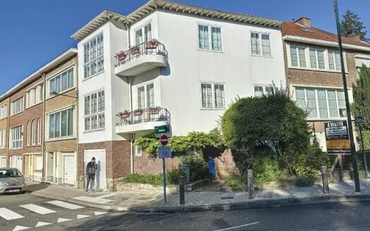 House for sale 5 bedrooms 225 m², 695000 €
