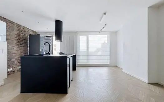 Appartement à louer  3 chambres 105 m², 1600 €