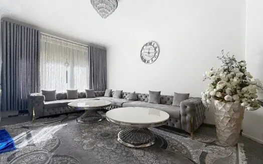Appartement à vendre 2 chambres 124 m², 400000 €
