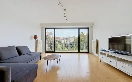 Flat for rent 2 bedrooms 80 m², 1700 €