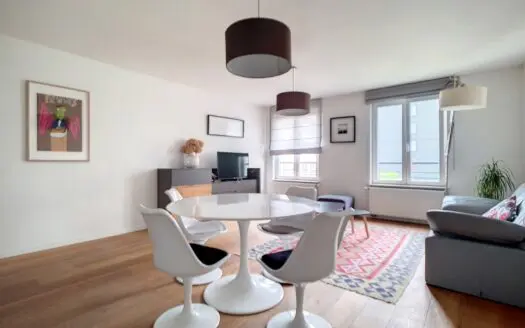 Flat for rent 1 bedroom 60 m², 850 €