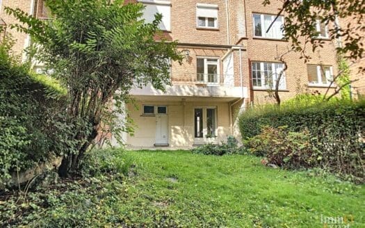 Maison à vendre  3 chambres 162 m², 600000 €